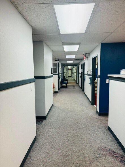 More Photos Of 2020 Central Ave, Dodge City Medical For Sale