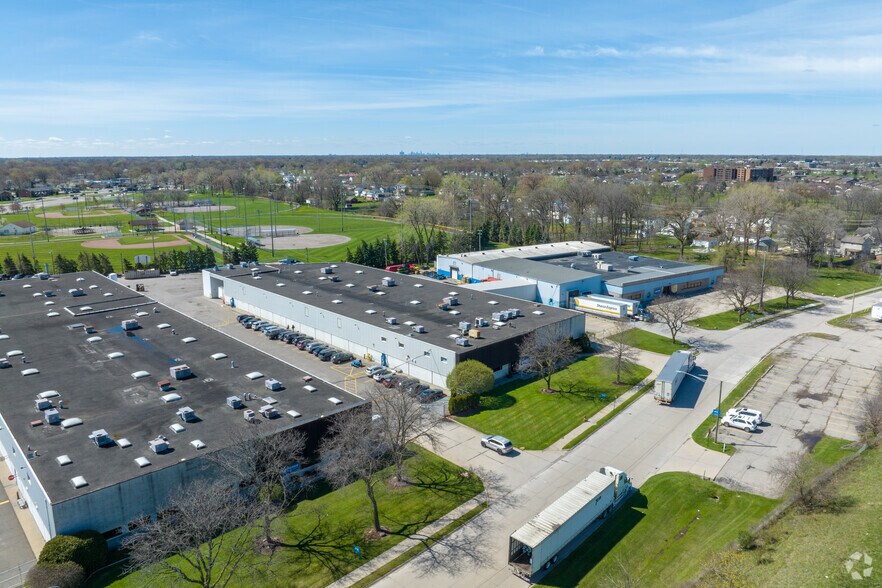 More Photos Of 33140 Fisher Dr, Saint Clair Shores Warehouse For Sale
