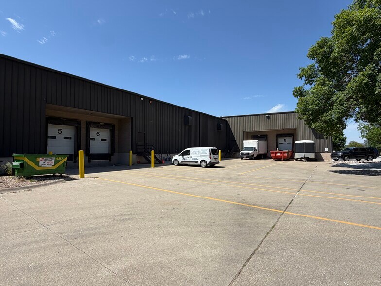 More Photos Of 5201 S 19th St, Lincoln Warehouse For Sale