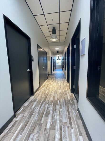 More Photos Of 8813 N Tarrant Pky, North Richland Hills Coworking Space