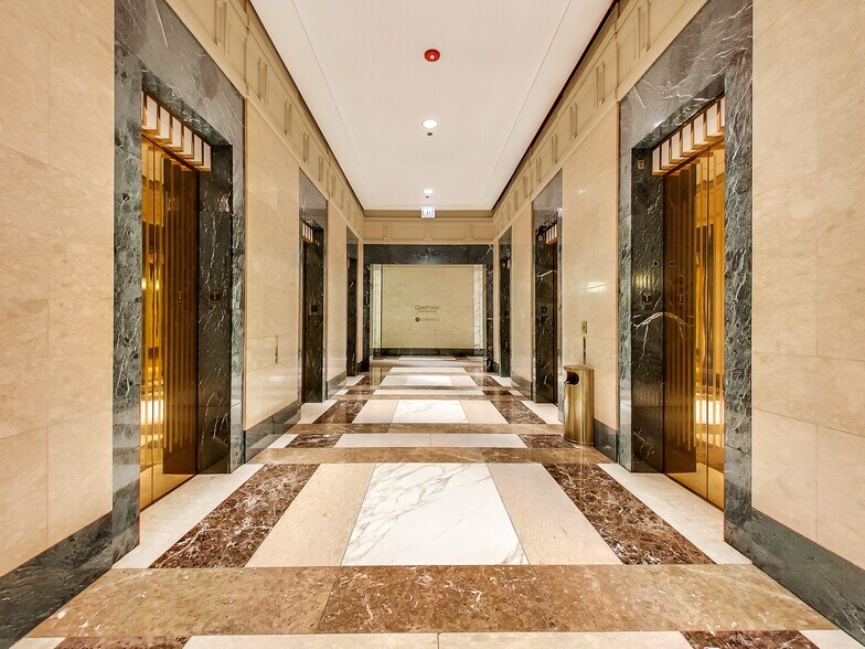 More Photos Of 455 N Cityfront Plaza Dr, Chicago Office For Lease