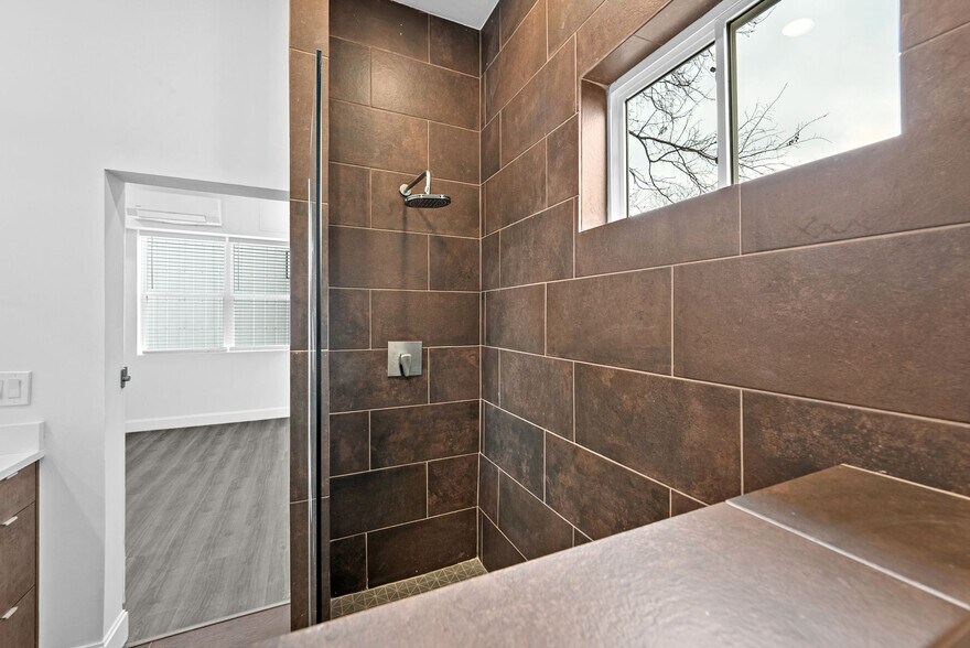 More Photos Of 316 Toledo, San Antonio Multifamily For Sale