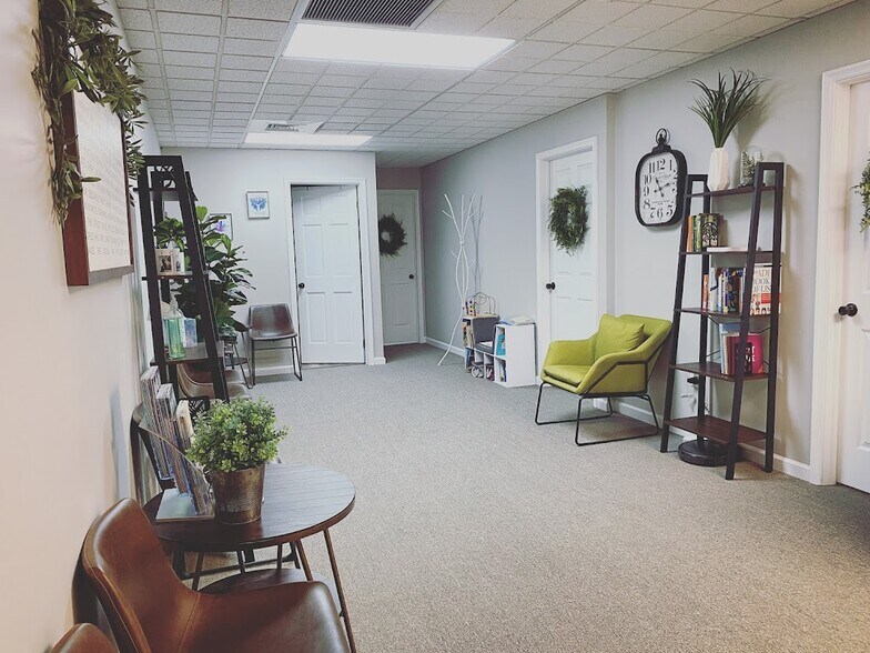 More Photos Of 110 Hopewell Rd, Downingtown Medical For Lease