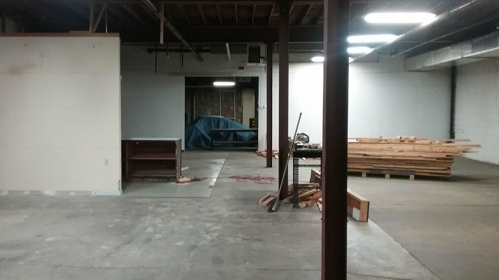 More Photos Of 3307 14th Ave, Kenosha Manufacturing For Sale