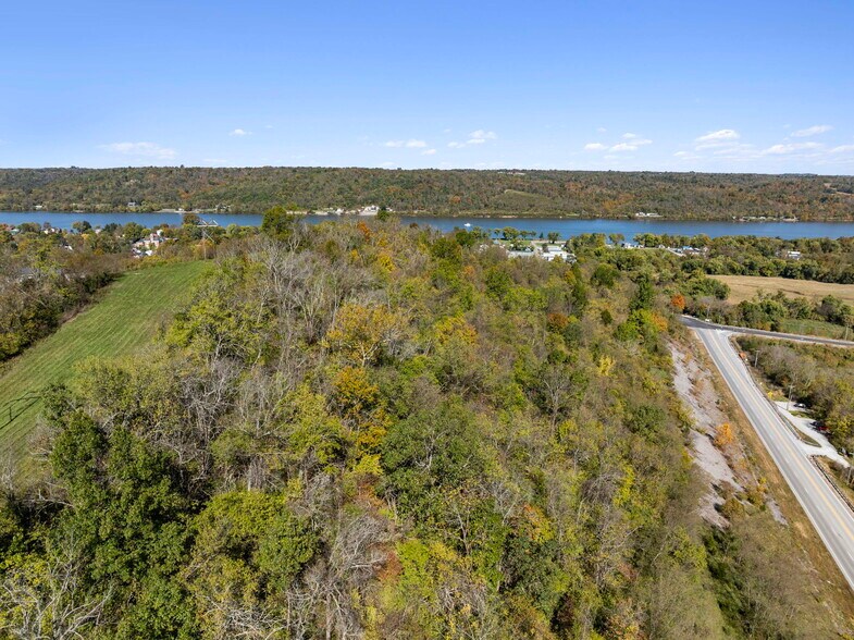 More Photos Of 4465 W Augusta Chatham Rd, Augusta Winery Vineyard For Sale