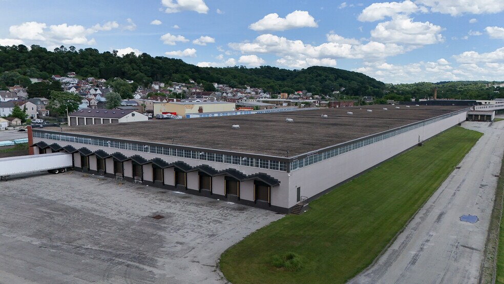 More Photos Of 200 28th St, McKeesport Warehouse For Sale