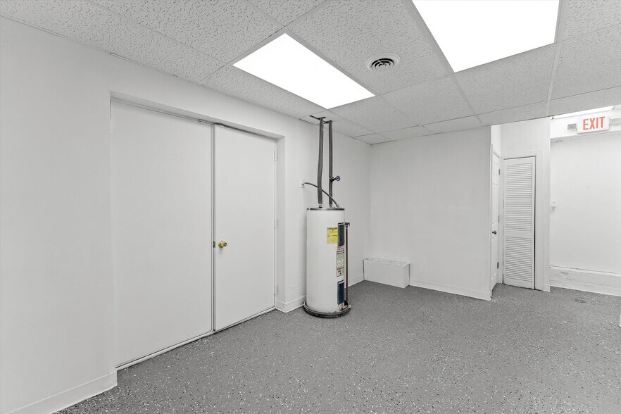 More Photos Of 25611 Van Born Rd, Taylor Freestanding For Sale