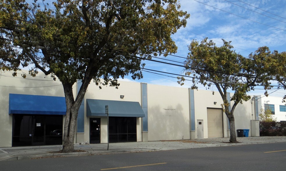 More Photos Of 1320 Willow Rd, Menlo Park Unknown For Lease