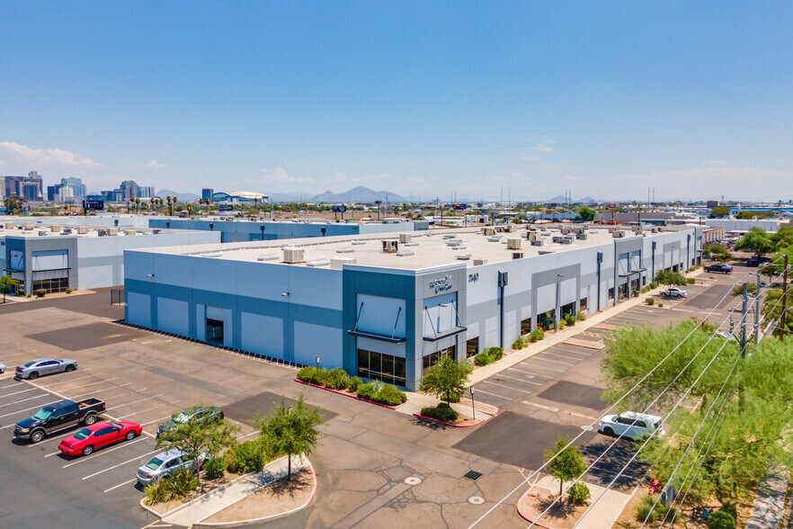 More Photos Of 2110 S 7th Ave, Phoenix Unknown For Lease