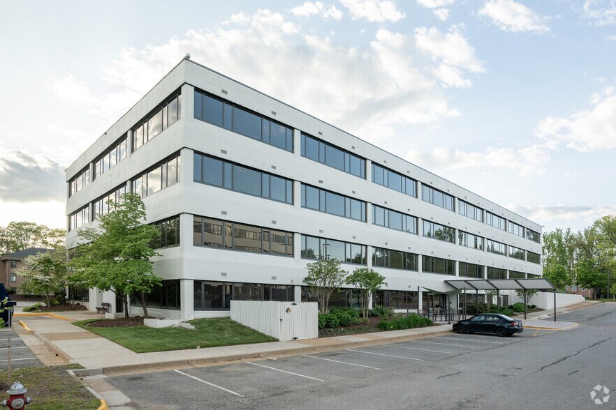 More Photos Of 3299 Woodburn Rd, Annandale Medical For Lease