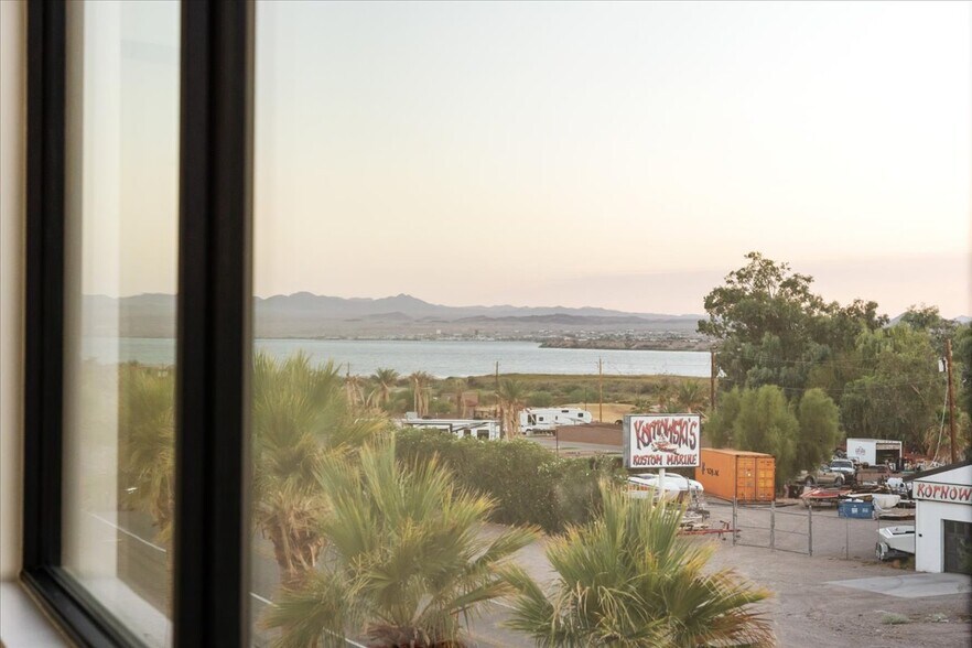 More Photos Of 3388 London Bridge rd, Lake Havasu City Industrial For Sale