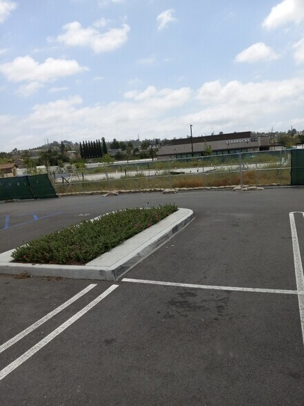 More Photos Of 24892 Alicia Pkwy, Laguna Hills Land For Lease
