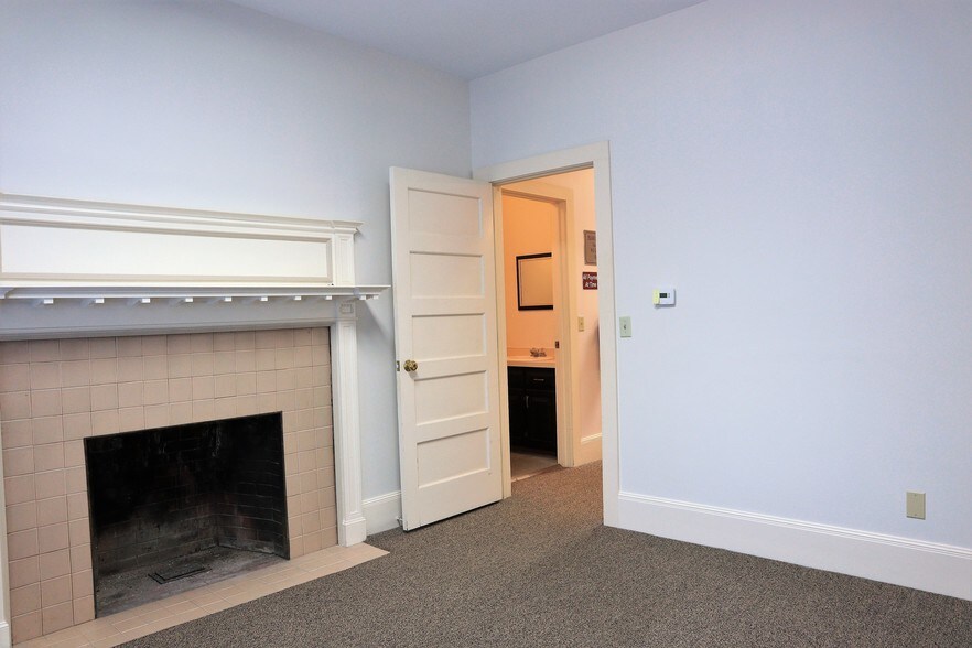 More Photos Of 15 Union St, Milford Office For Lease