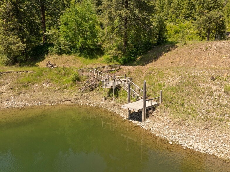 More Photos Of 8612 Washington 31 Hwy, Metaline Hotel For Sale