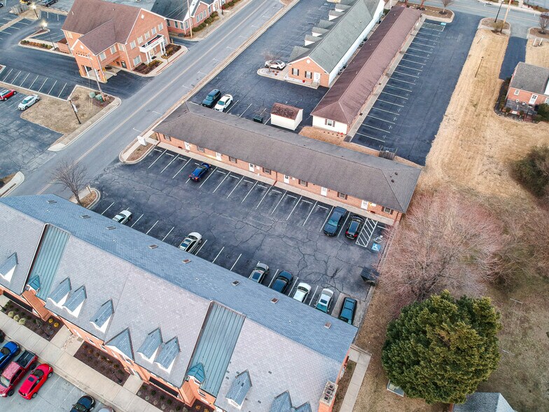 More Photos Of , La Plata Office For Sale