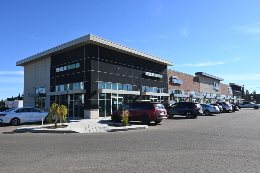 Primary Photo Of 7101 50 Ave, Red Deer General Retail For Lease