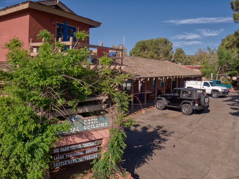 More Photos Of 45 Castle Rock Rd, Sedona Office For Sale