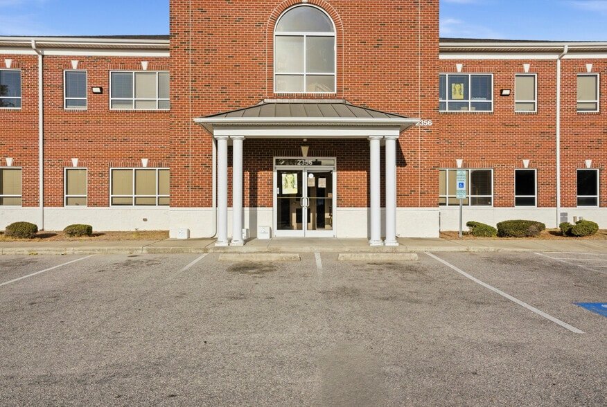 More Photos Of 2356 John Smith Rd, Fayetteville Medical For Lease