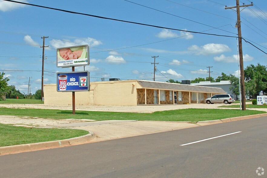 More Photos Of 45 NE 50th St, Oklahoma City Storefront Retail Office For Lease