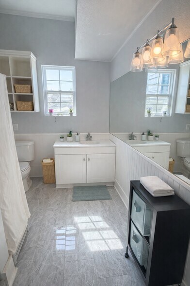 More Photos Of 1322 Avenue L, Galveston Multifamily For Sale