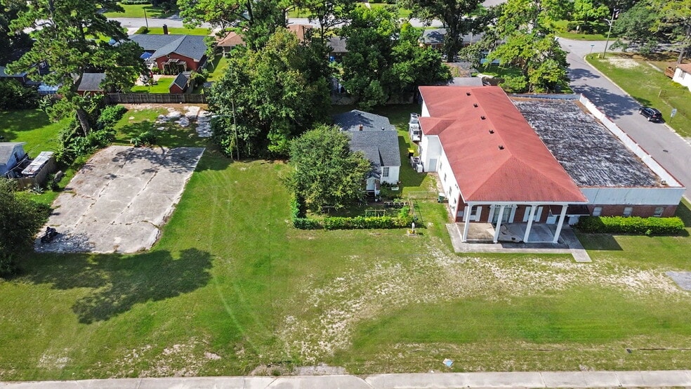 More Photos Of 2001 Derenne Ave, Savannah Lodge Meeting Hall For Sale