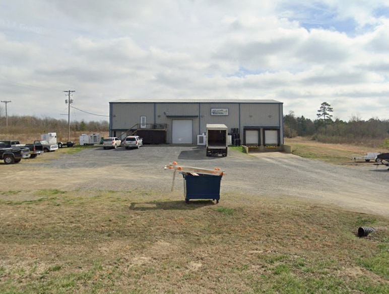 Primary Photo Of 903 Industrial Park Rd, Mena Warehouse For Sale