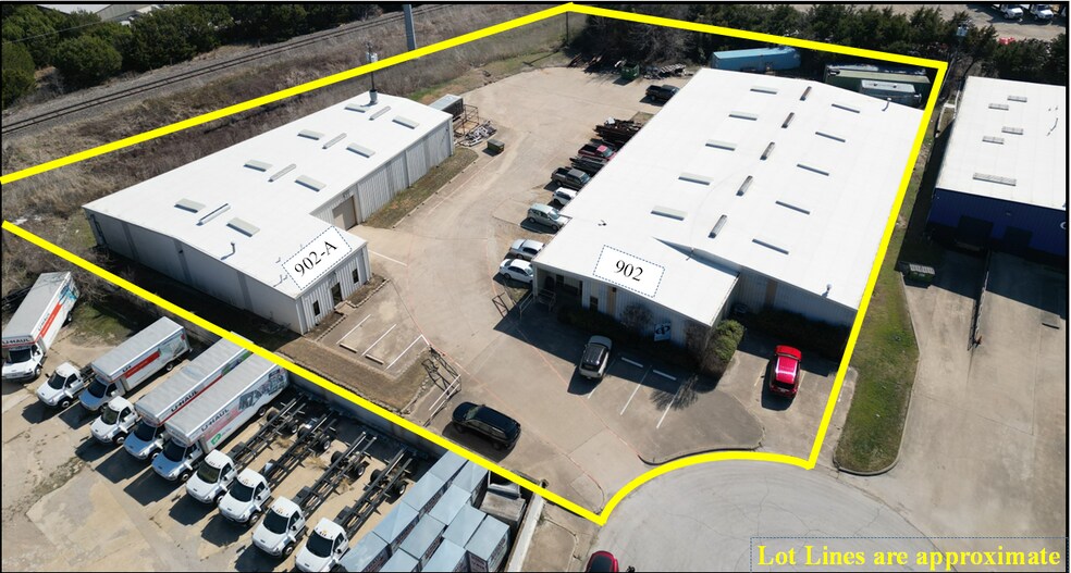 Primary Photo Of 902 Kck Way, Cedar Hill Distribution For Sale
