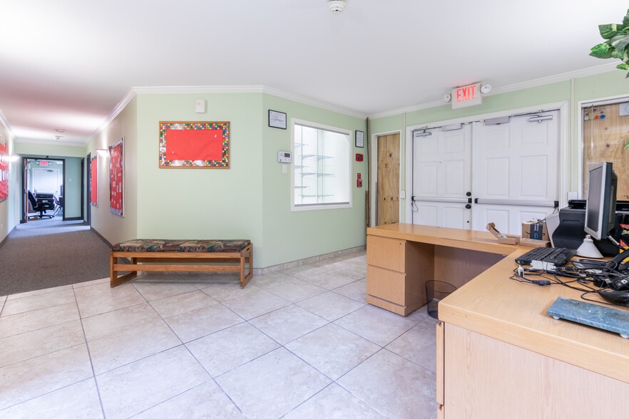 More Photos Of 6409 W Poly Webb Rd, Arlington Schools For Sale