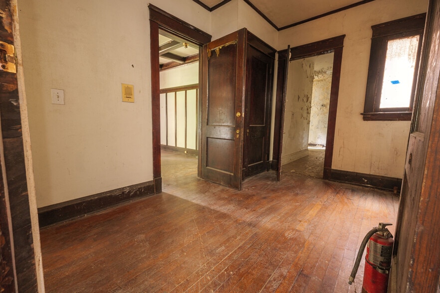 More Photos Of 1780 E 89th St, Cleveland Apartments For Sale