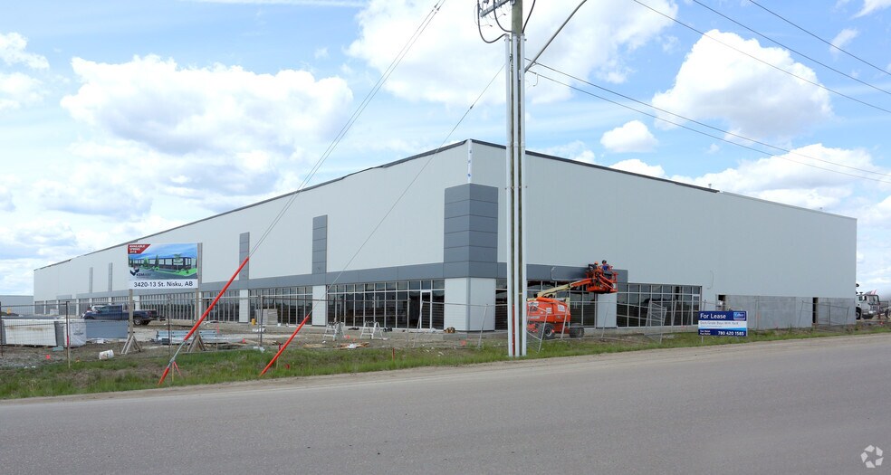 More Photos Of 1260 34 Ave, Nisku Industrial For Sale