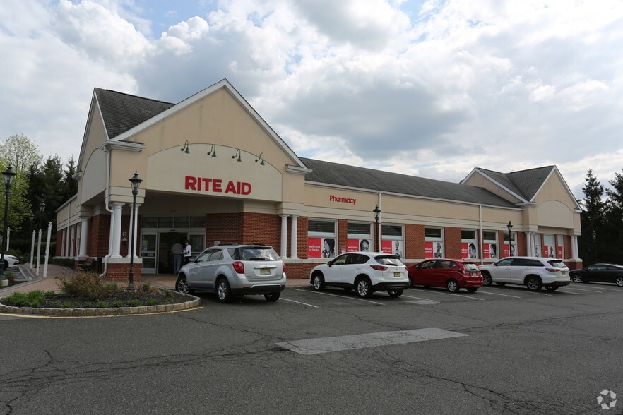 More Photos Of 546-574 Allen Rd, Basking Ridge General Retail For Lease
