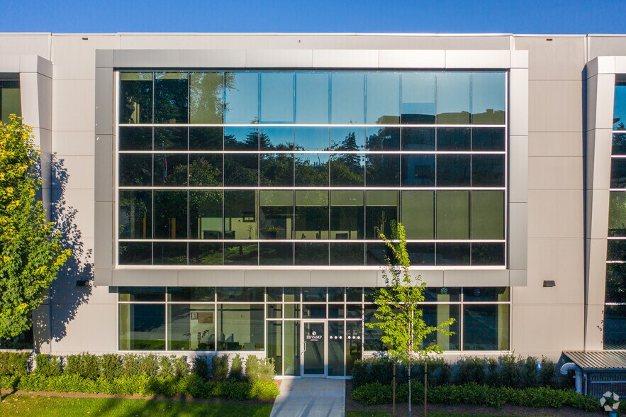 More Photos Of 8029 199 St, Langley Twp Office For Sale