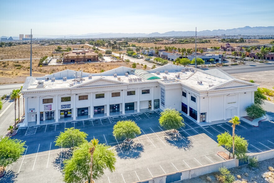 More Photos Of 5875 S Rainbow Blvd, Las Vegas General Retail For Lease