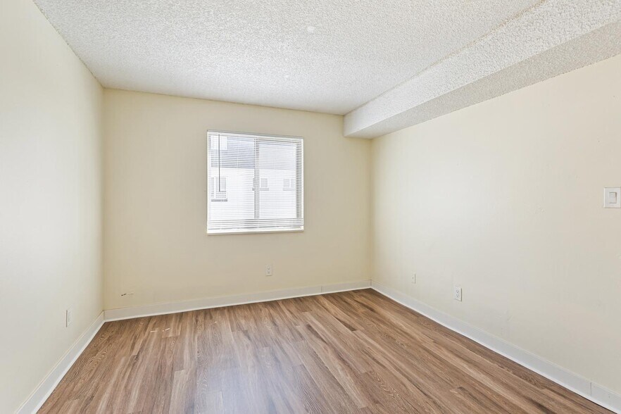 More Photos Of 1380 W Mississippi Ave, Denver Apartments For Sale