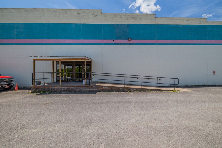 More Photos Of 5357 Development Park Dr, Pocono Summit Industrial For Sale