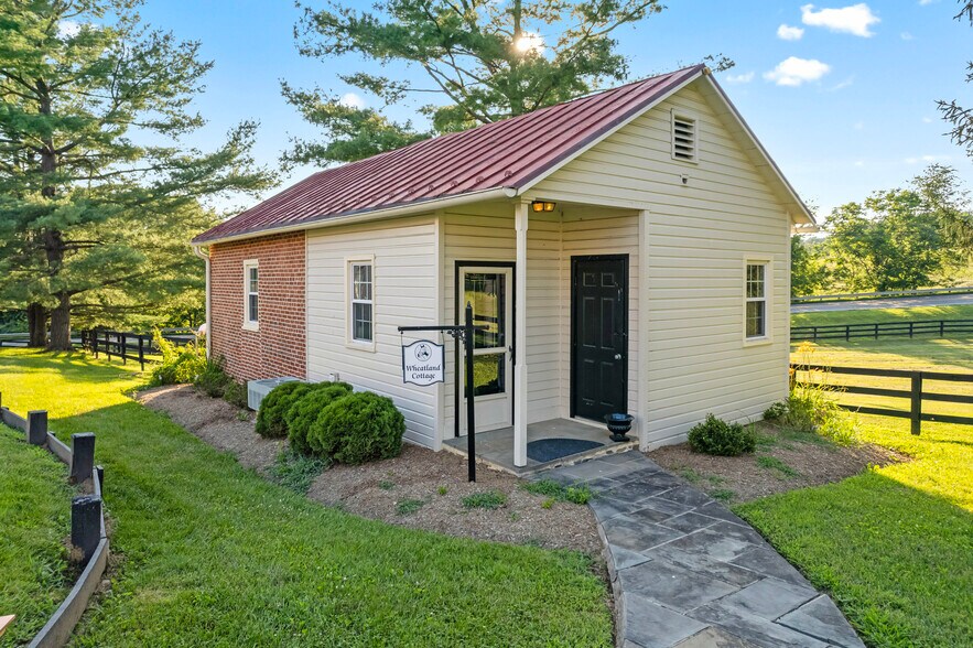More Photos Of 15158 Berlin Tpke, Purcellville Lodge Meeting Hall For Lease