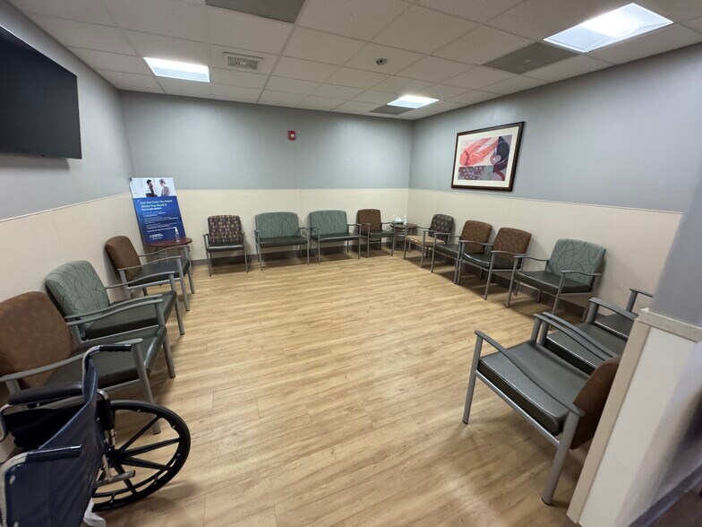More Photos Of 6451 Village Ln, Macungie Office For Lease