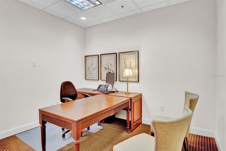 More Photos Of 6200 Metrowest Blvd, Orlando Office For Lease
