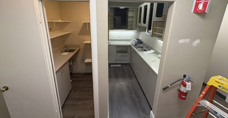 More Photos Of 595 Estudillo Ave, San Leandro Medical For Lease