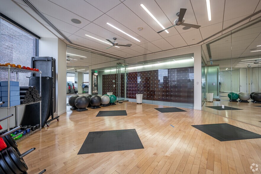 More Photos Of 5555 San Felipe St, Houston Office For Lease