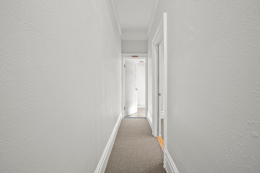 More Photos Of 1736 Divisadero St, San Francisco Storefront Retail Office For Lease