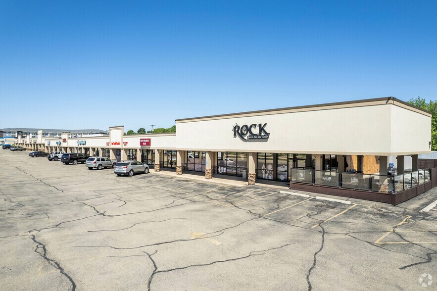 More Photos Of 938-1010 W Main St, Sun Prairie Unknown For Lease