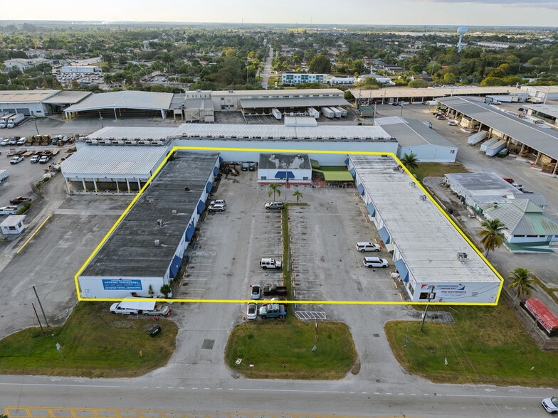 Primary Photo Of 210 N Krome Ave, Florida City Showroom For Sale