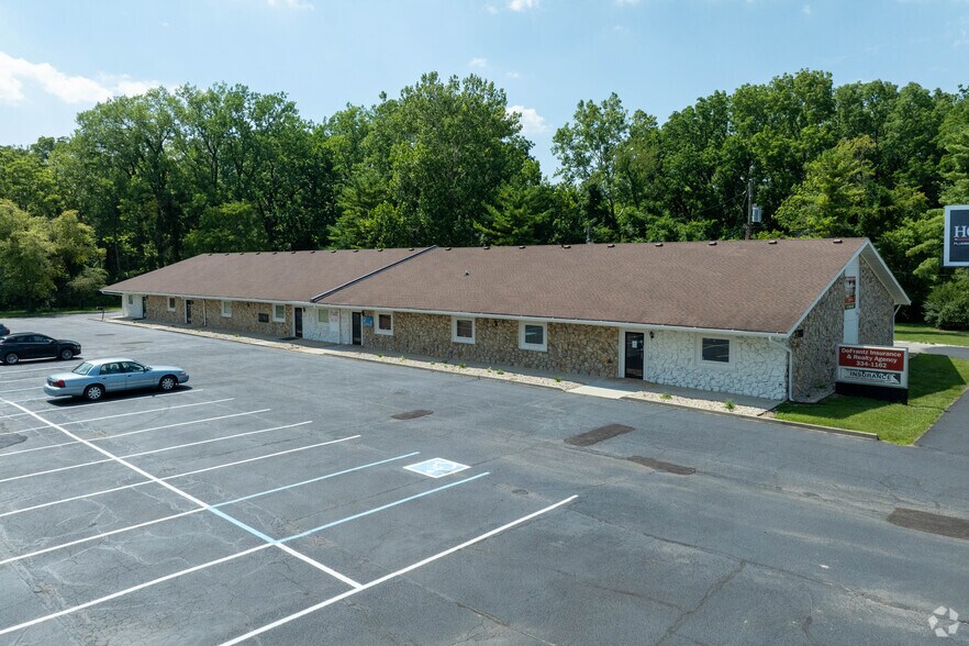 Primary Photo Of 7770-7780 N Michigan Rd, Indianapolis Office Residential For Lease