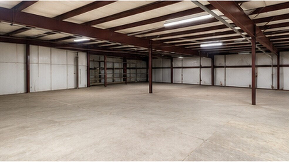 More Photos Of 7031 Grand Blvd, Houston Research And Development For Lease