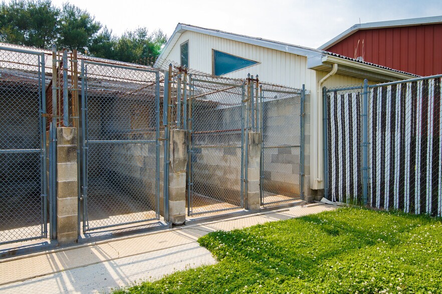 More Photos Of 348 Jericho Rd, Bridgeton Specialty For Sale