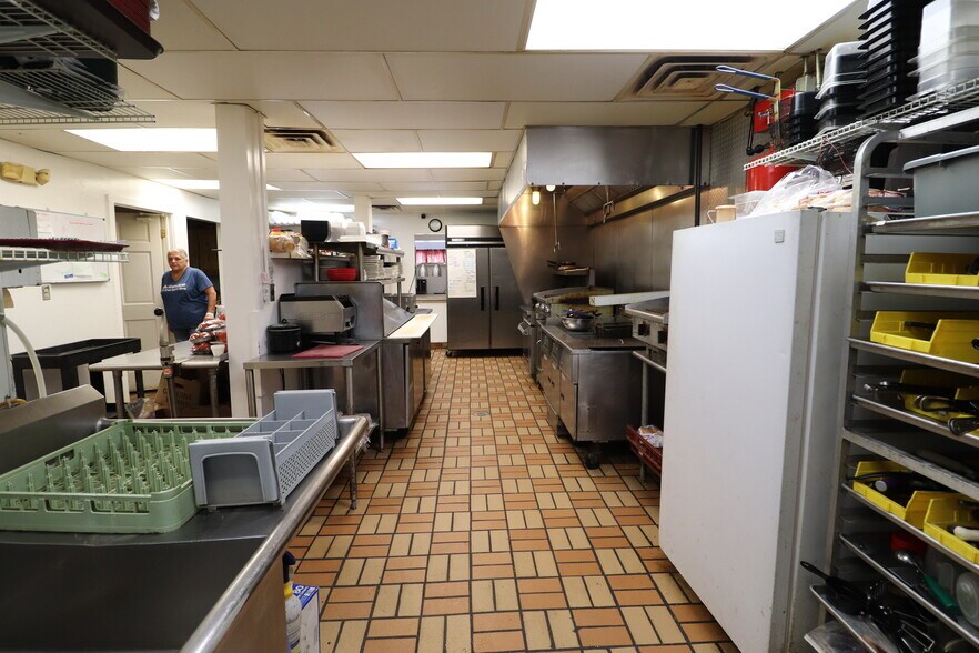 More Photos Of 111 W Michigan Ave, Augusta Storefront Retail Residential For Sale