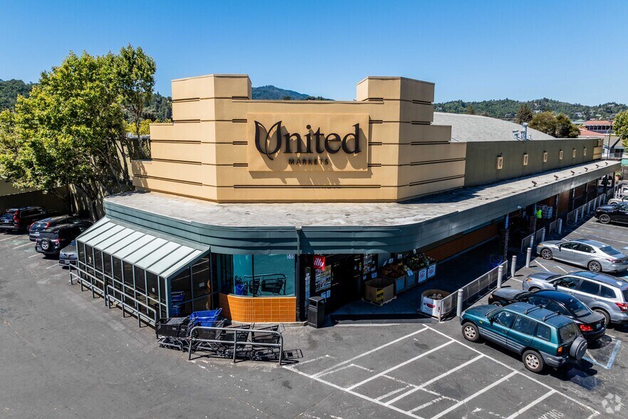 Primary Photo Of 515 3rd St, San Rafael Supermarket For Sale