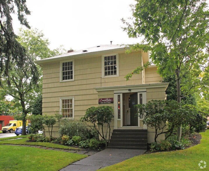 More Photos Of 1390 Oak St, Eugene Loft Creative Space For Lease