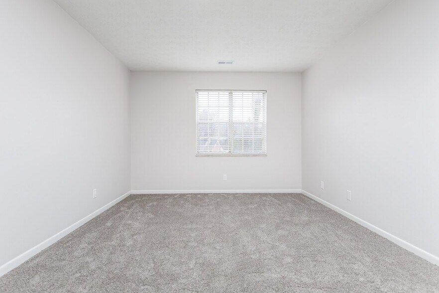 More Photos Of 4577 Olentangy River Rd, Columbus Apartments For Sale